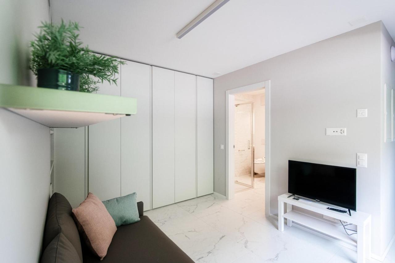 Grey Studio 9 - Locarno Centro Локарно Екстер'єр фото